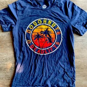 Doughnuts & Deadlifts special t-shirt